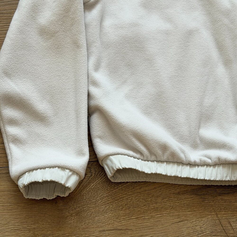 Vuori Women's Aspen Salt Color Half Zip Pullover Size: XS - Picture 13 of 14